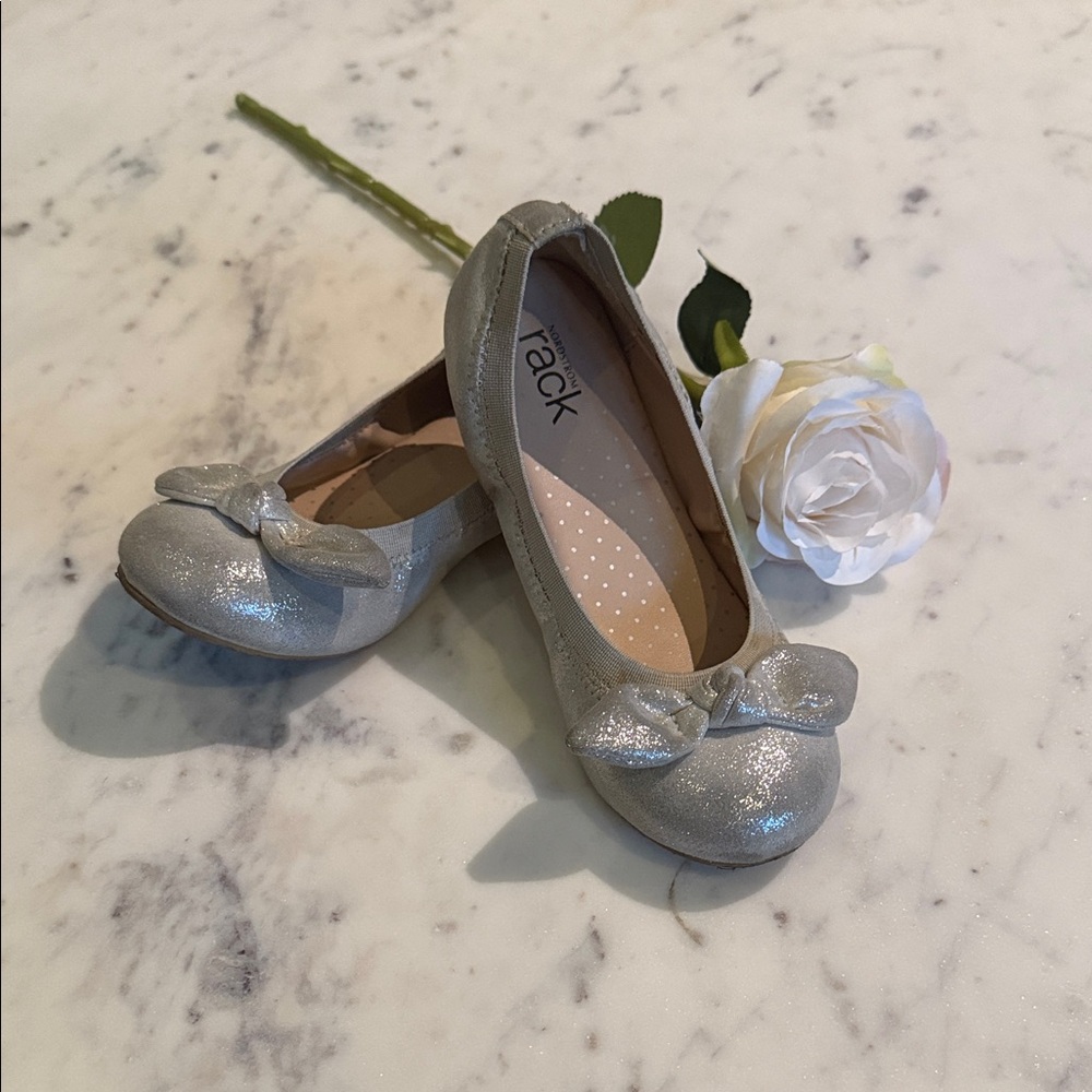 Chic Silver Kids Dress Shoes with Bow